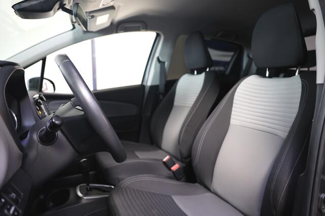 Toyota YARIS 1.5 Hybrid Design NAVI CAMERA CLIMA BT '17