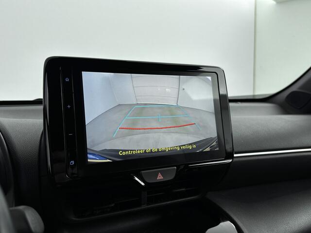 Toyota YARIS Cross 1.5 Hybrid First Edition Limited | Navi | Lichtmetalen Velgen | Metaallak | Stoelverwarming |