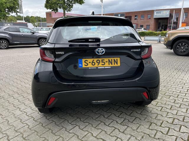 Toyota YARIS 1.5 Hybrid Active Parkeersensoren