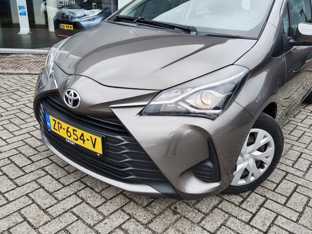 Toyota YARIS 1.5 VVT-i Active | Navi | Cruise Control | Achteruitrijcamera