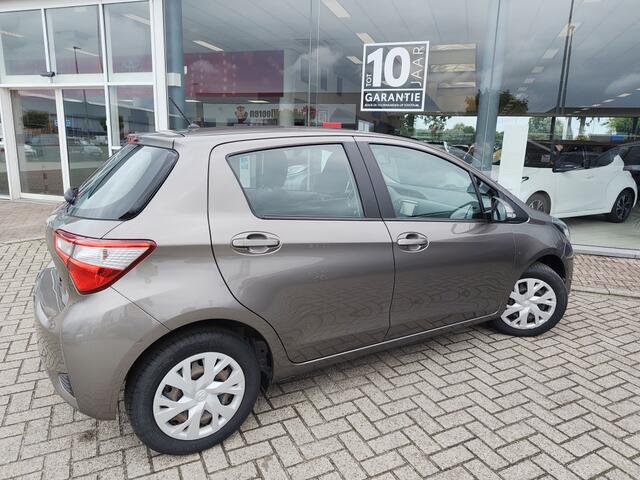 Toyota YARIS 1.5 VVT-i Active | Navi | Cruise Control | Achteruitrijcamera