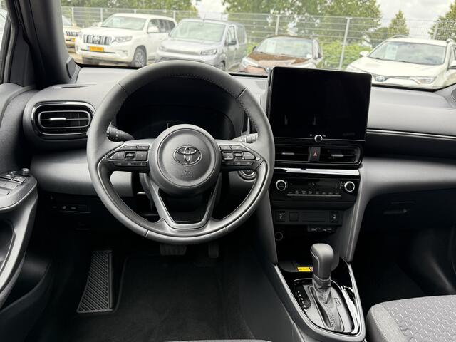 Toyota YARIS Cross 1.5 Hybrid 115 Dynamic Comfort Pack Blind Spot, Parkeersensoren, stoelverwarming etc.