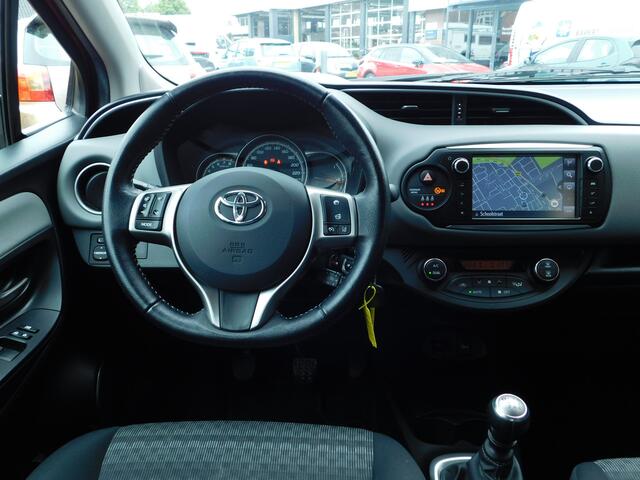 Toyota YARIS 1.3 VVT-i Trend | NAVI | TREKHAAK