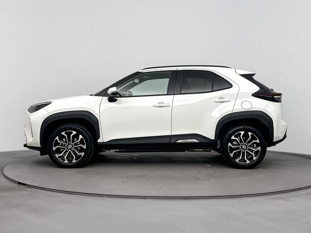 Toyota YARIS Cross 1.5 Hybrid 130 Dynamic | Stoel -/ Stuur verwarming | Apple Carplay -/ Android Auto |