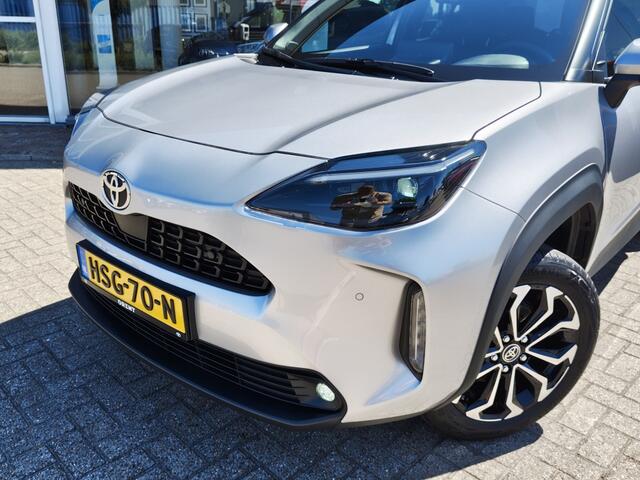 Toyota YARIS 1.5 Hybrid 130 Dynamic | Comfort Pack | Sensoren v/a | Stoelverw