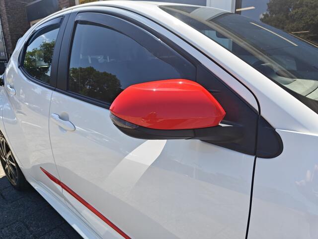Toyota YARIS 1.5 Hyb. Dynamic
