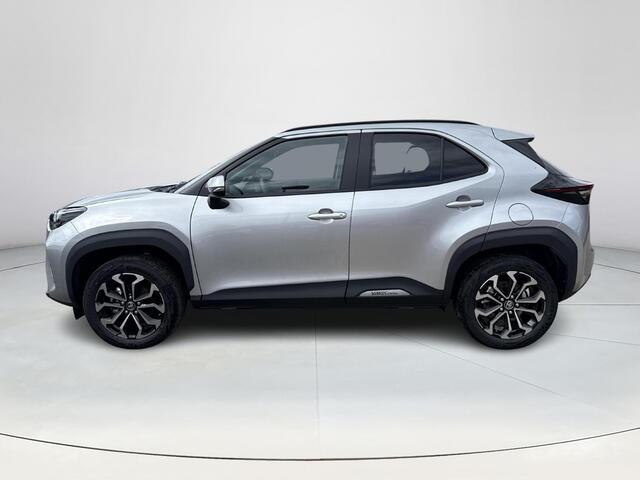 Toyota YARIS Cross 1.5 Hybrid 115 First Edition **STOEL EN STUURWIELVERWARMING/ KEYLESS/ ADAPTIEVE CRUISE CONTROL/ 36 MAANDEN GARANTIE**
