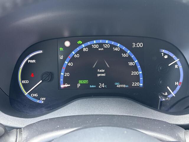 Toyota YARIS Cross 1.5 Hybrid Executive AWD **NAVIAGTIE/ STOEL EN STUURWIELVERWARMING/ DODEHOEK DETECTIE/ 36 MAANDEN GARANTIE**
