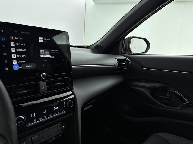 Toyota YARIS Cross 1.5 Hybrid 130 Dynamic | Parkeercamera | Metaallak | Lichtmetalen Velgen |