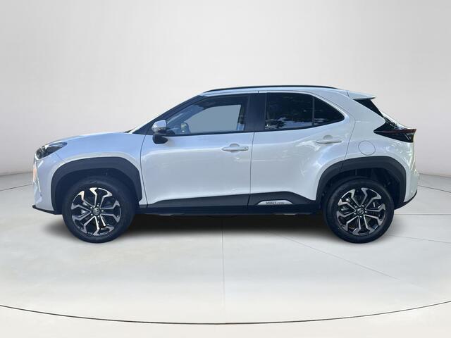 Toyota YARIS Cross 1.5 Hybrid 130 Dynamic | 06-10141018 Voor meer informatie