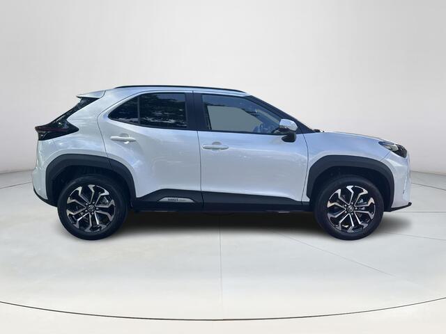 Toyota YARIS Cross 1.5 Hybrid 130 Dynamic | 06-10141018 Voor meer informatie