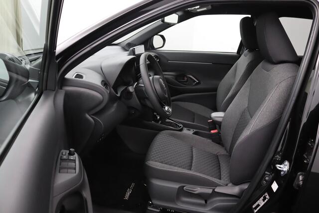 Toyota YARIS Cross 1.5 Hybrid 130 Dynamic | Parkeersensoren Rondom | Stoel en stuurverwarming | Navigatie | Keyless Entry | Dodehoek Detectie |
