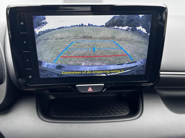 Toyota YARIS 1.5 Hybrid 115 Dynamic Automaat / Adaptieve cruise control / Navigatie via Apple Carplay Android / Camera / DAB / 16" LM wielen /