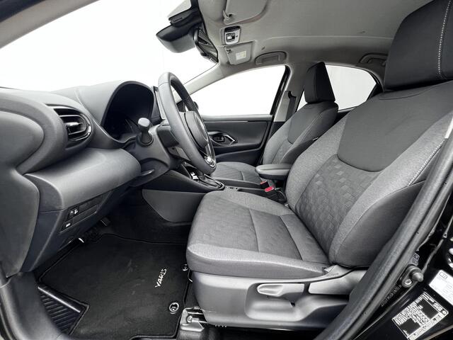 Toyota YARIS 1.5 Hybrid 115 Dynamic Automaat / Adaptieve cruise control / Navigatie via Apple Carplay Android / Camera / DAB / 16" LM wielen /