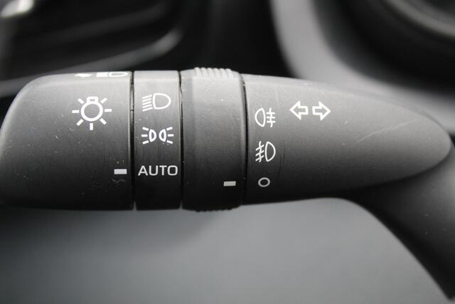 Toyota YARIS Cross 1.5 Hybrid Active Apple carplay/ android auto l Armsteun l Elektrisch inklapbare buitenspiegels l Climate control l Achteruitrijcamera