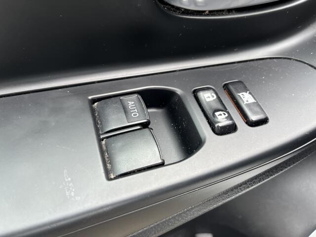Toyota YARIS 1.5 Hybrid Trend