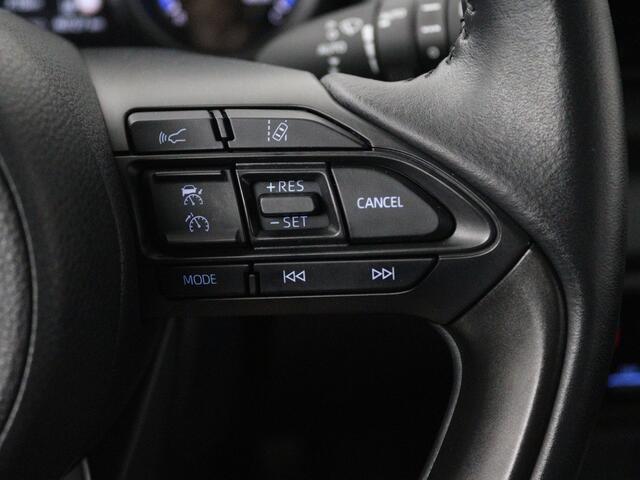 Toyota YARIS 1.5 Hybrid Business Plus