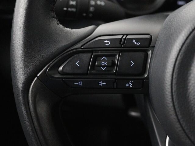 Toyota YARIS 1.5 Hybrid Business Plus