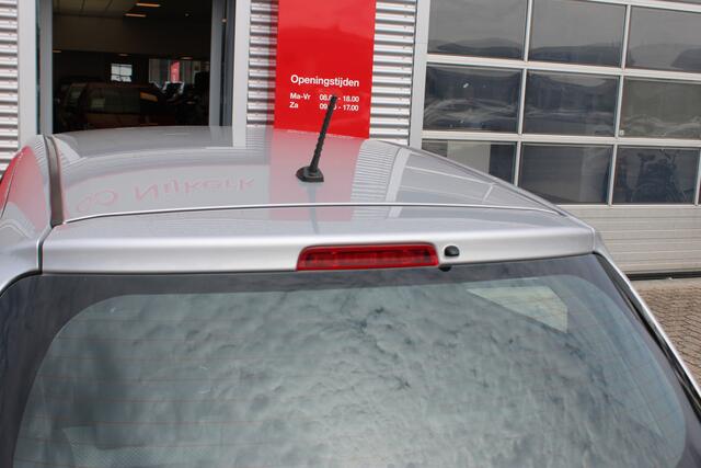 Toyota YARIS 1.5 Hybrid Trend