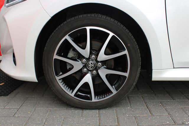 Toyota YARIS 1.5 Hybrid Executive Limited Bi-Tone *Trekhaak!*
