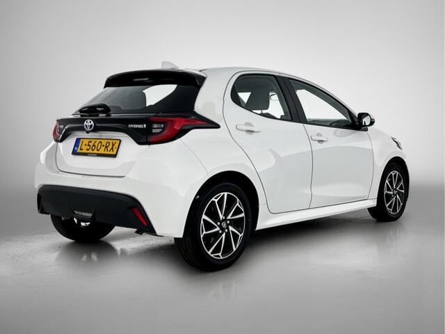 Toyota YARIS 1.5 Hybrid Dynamic | 1e Eigenaar | Dealer Onderhouden | BTW auto | Apple Carplay / Android Auto |