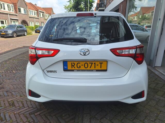 Toyota YARIS 1.0 VVT-i Comfort 5Drs /Airco/Cruise/1e Eig/Garantie