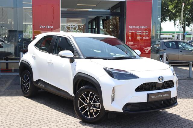Toyota YARIS Cross 1.5 Hybrid 115 Active, Lichtmetalen velgen