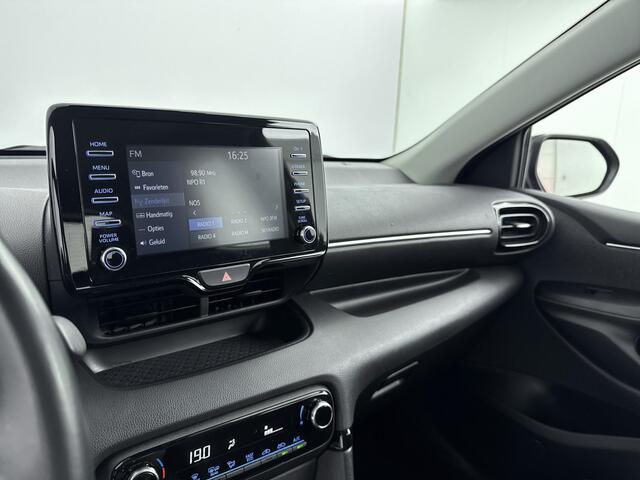Toyota YARIS 1.5 Hybrid Dynamic | Apple Carplay/Android Auto | Achteruitrijcamera | Bestuurdersstoel In Hoogte Verstelbaar | Buitenspiegels Elektrisch Verwarmd |