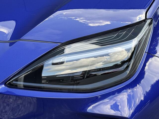 Toyota YARIS Cross 1.5 Hybrid 115 Dynamic | Nieuw op voorraad | Comfort pack | Dodehoekdetectie | PDC V+A | Draadloze telefoonlader + carplay |