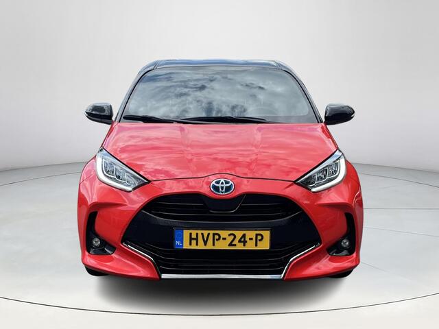 Toyota YARIS 1.5 Hybrid Executive | Apple CarPlay/Android auto | Achteruitrijcamera | Verwarmde voorstoelen | Head-up display