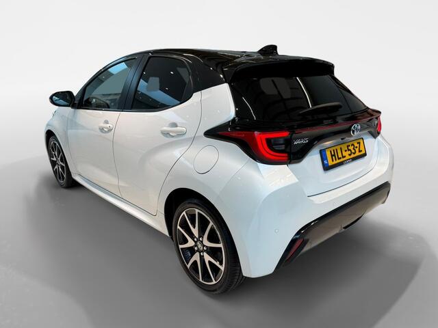 Toyota YARIS 1.5 Hybrid Executive | leder| Navigatie | multimedia | stoelverwarming |