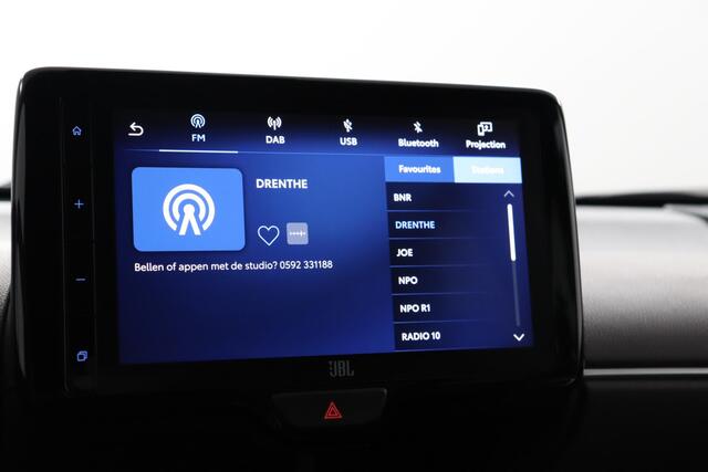 Toyota YARIS Cross 1.5 Hybrid Executive | Apple Carplay/Android Auto | Trekhaak | Parkeersensoren | Stoelverwarming |