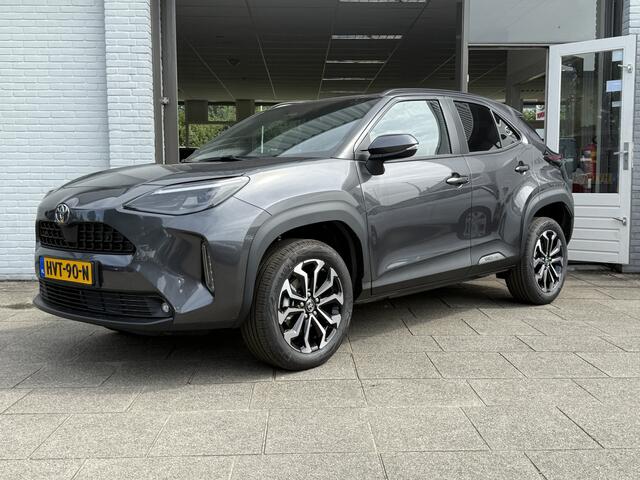Toyota YARIS Cross 1.5 Hybrid 130 Dynamic Comfortpack|Parkeersensoren|Blindspot|Stoelverwarming Nieuwe auto, direct rijden! Van 36.985,= nu 34.450,= rijklaar!!!