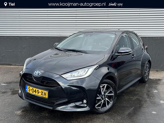 Toyota YARIS 1.5 Hybrid Dynamic Trekhaak, LED, Smart Key, Lichtmetalen velgen, Nieuw geleverd, 1e eign. Apple Caprlay en/of Android auto, Achteruitrijcamera