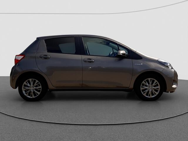 Toyota YARIS 1.5 Hybrid Dynamic | Navigatie | Camera | LM Velgen |