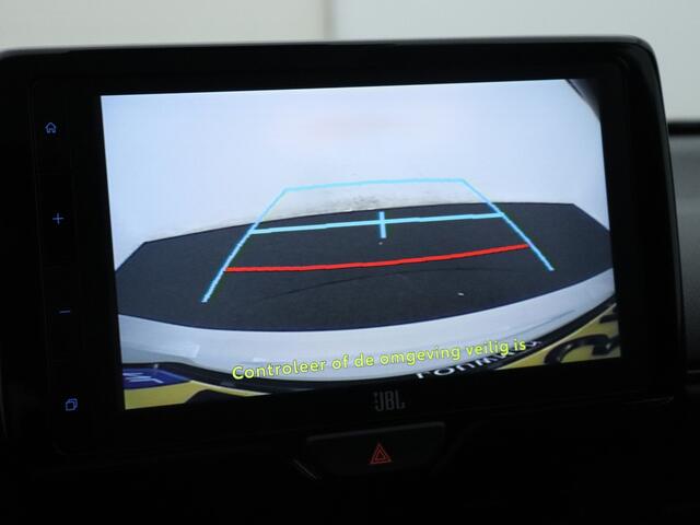 Toyota YARIS 1.5 Hybrid GR Sport Limited | Panoramadak | JBL | Head Up Display | 18"LM Velgen |
