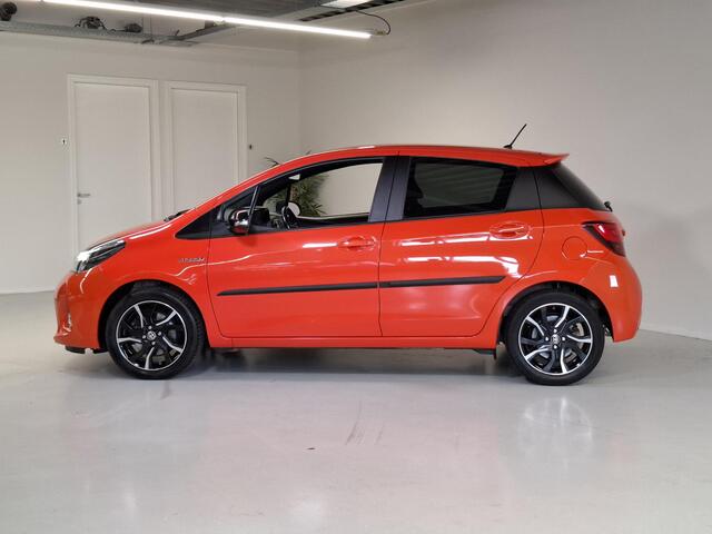 Toyota YARIS 1.5 Hybrid Orange Sport | Cruise control | Climate control |