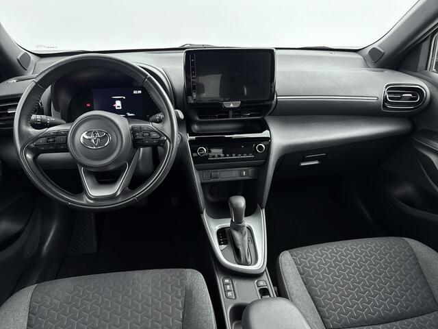 Toyota YARIS Cross 1.5 Hybrid Dynamic Limited | Parkeercamera | 17" Lichtmetalen velgen | Apple Carplay -/ Android Auto |