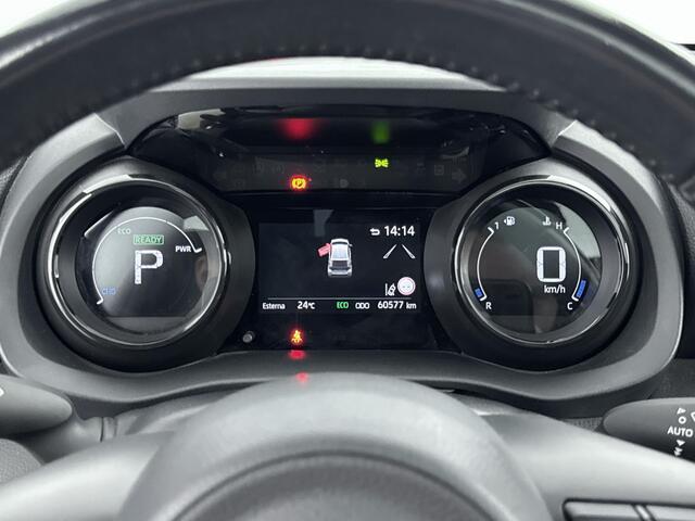 Toyota YARIS 1.5 Hybrid Style Limited | Glazen Panoramadak | Apple Carplay -/ Android Auto | Parkeercamera |