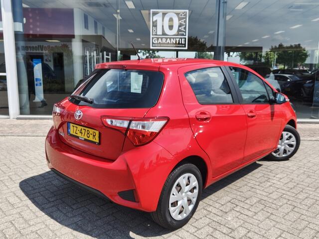 Toyota YARIS 1.0 VVT-i Comfort | Airco | Centrale vergrendeling | Bluetooth