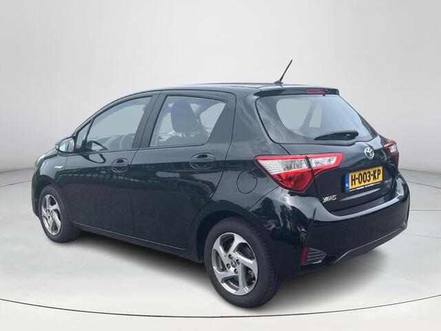 Toyota YARIS 1.5 Hybrid Comfort | Licht metalen velgen | Automatische airco | Bluetooth | Radio CD USB |