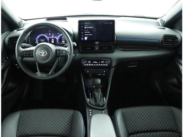 Toyota YARIS 1.5 Hybrid 130 Launch Edition | Stoelverwarming | JBL | PDC |