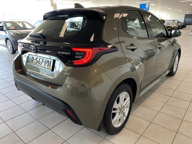 Toyota YARIS 1.5 Hybrid Dynamic Edition