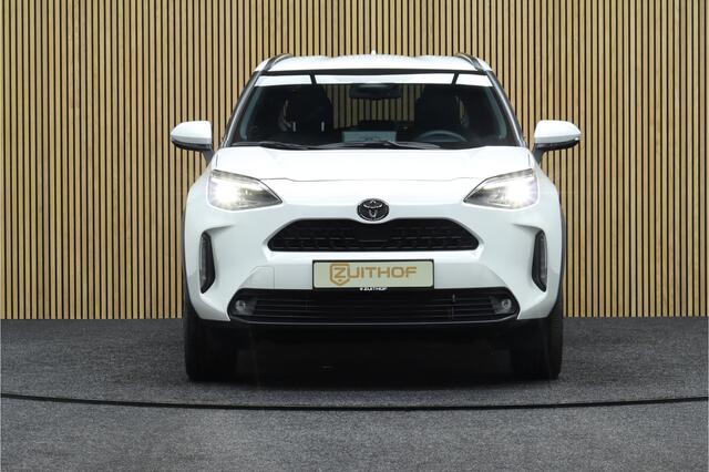 Toyota YARIS Cross 1.5 Hybrid 115 First Edition | Navigatie | Winterpakket | Apple Carplay & Android Auto | Camera | Adaptive-cruise | Keyless | Clima