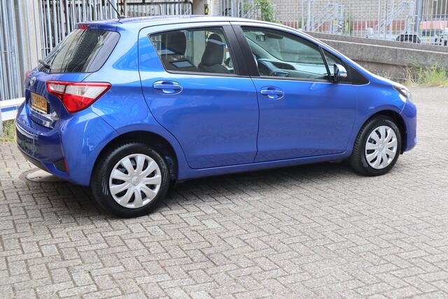 Toyota YARIS 1.5 VVT-i Active