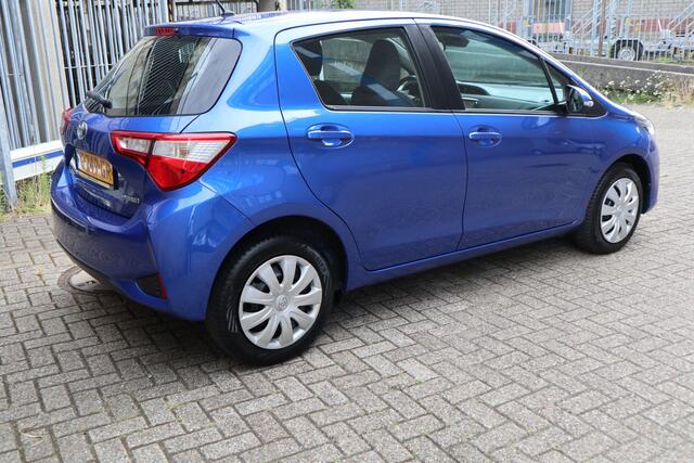 Toyota YARIS 1.5 VVT-i Active