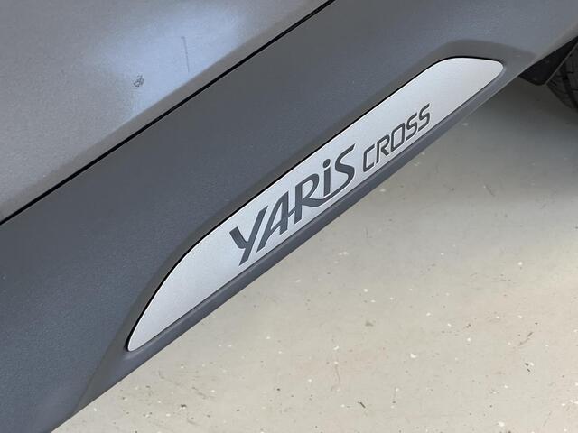 Toyota YARIS Cross 1.5 Hybrid 130 Dynamic | Comfort-pack | PDC V+A | BSM | Keyless |
