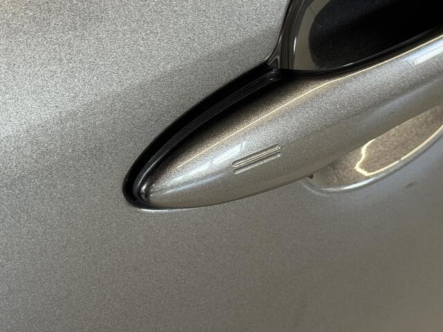 Toyota YARIS Cross 1.5 Hybrid 130 Dynamic | Comfort-pack | PDC V+A | BSM | Keyless |