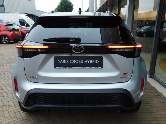 Toyota YARIS Cross 1.5 Hybrid 130 GR Sport | JBL | HUD | Stuurverwarming