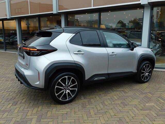 Toyota YARIS Cross 1.5 Hybrid 130 GR Sport | JBL | HUD | Stuurverwarming